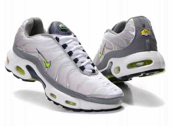 air max tn requin pas cher max tn chaussures de la porcelaine.JPG
